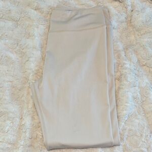 Kittenish Cream Leggings